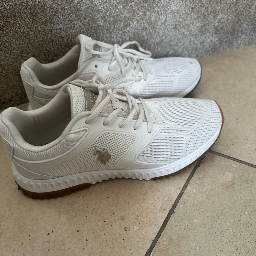 U.S. POLO ASSN Women’s cream Athletic Sneakers Size 10 US - Picture 2 of 9